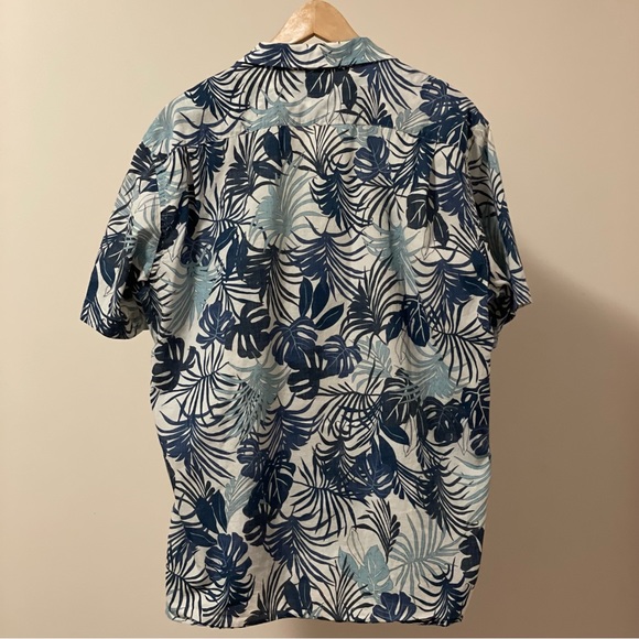 Hartford Island 🏝️ Shirt - Picture 2 of 6